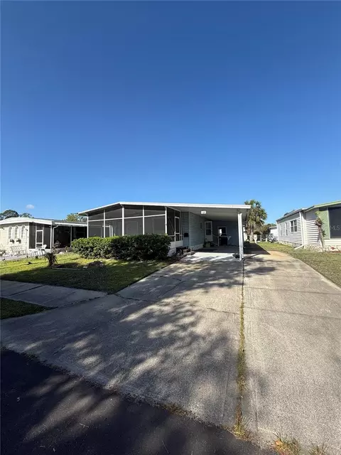 138 Moss Dr, Debary, FL 32713