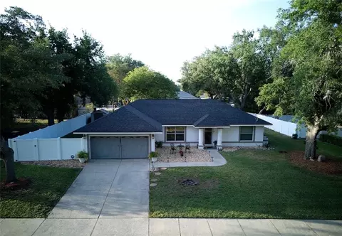 408 Raymond St, Minneola, FL 34715