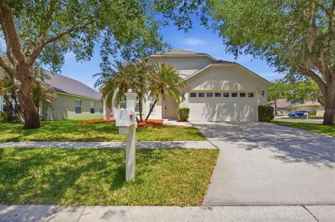 1353 Crimson Clover Ln, Wesley Chapel, FL 33543