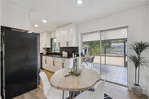 Dining - 472 Little Rock St, Ocoee, FL 34761 photo 3 of 3