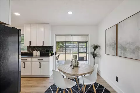 Dining - 472 Little Rock St, Ocoee, FL 34761 photo 2 of 3