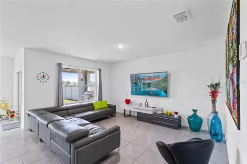 Living - 5295 Bracks Landing Dr, Saint Cloud, FL 34771 photo 1 of 1