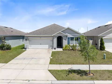 Exterior - 5295 Bracks Landing Dr, Saint Cloud, FL 34771 photo 7 of 8