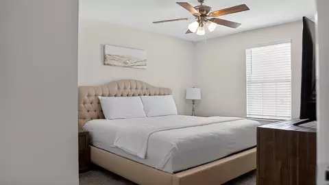 Bedroom - 5526 Limestone St, Mount Dora, FL 32757 photo 2 of 5