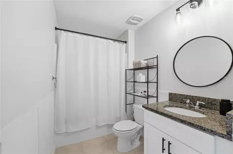 Bath - 1895 Green Dragon Dr, Saint Cloud, FL 34771 photo 3 of 4