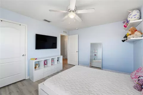 Bedroom - 1895 Green Dragon Dr, Saint Cloud, FL 34771 photo 7 of 9