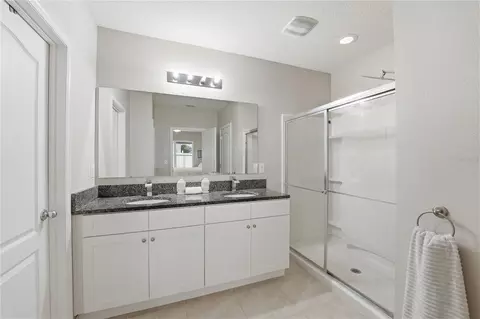 Bath - 1895 Green Dragon Dr, Saint Cloud, FL 34771 photo 1 of 4