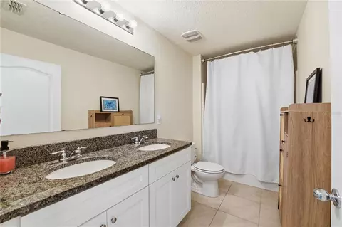 Bath - 1895 Green Dragon Dr, Saint Cloud, FL 34771 photo 4 of 4