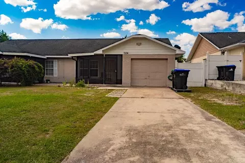 7104 Blue Earth Ct, Orlando, FL 32818