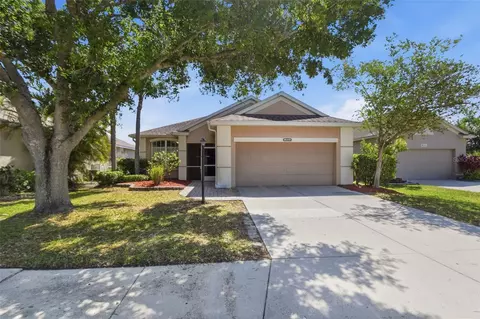 823 Springwood Cir, Bradenton, FL 34212