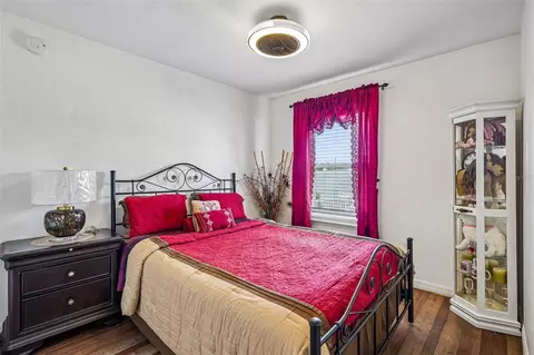 Bedroom - 22 Walnut Run, Ocala, FL 34480 photo 2 of 2