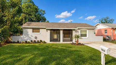 2222 Fleet Cir, Orlando, FL 32817