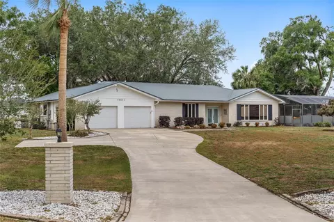 33651 Overton Dr, Leesburg, FL 34788