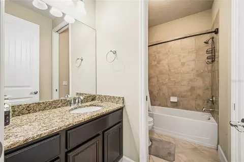 Bath - 7174 Beek St, Windermere, FL 34786 photo 3 of 4