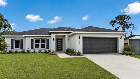 5813 Regent Rd, Venice, FL 34293