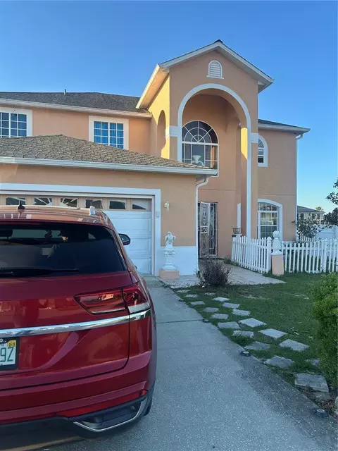 381 Aldershot Ct, Kissimmee, FL 34758