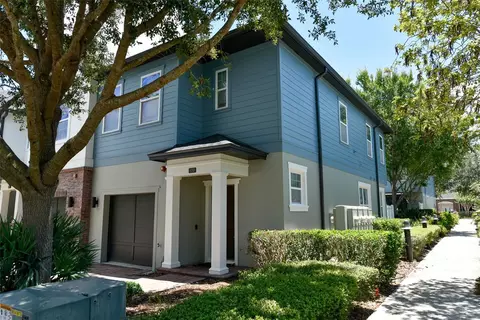 880 Taramundi Dr, Oviedo, FL 32765