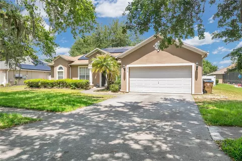4915 Lazy Oaks Way, Saint Cloud, FL 34771