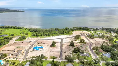 556 Walker St, Oakland, FL 34787