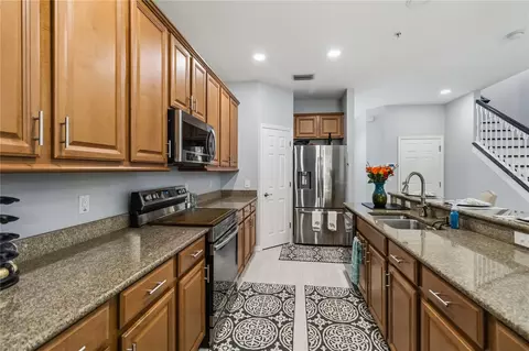 Kitchen - 2107 Velvet Leaf Dr, Ocoee, FL 34761 photo 3 of 4