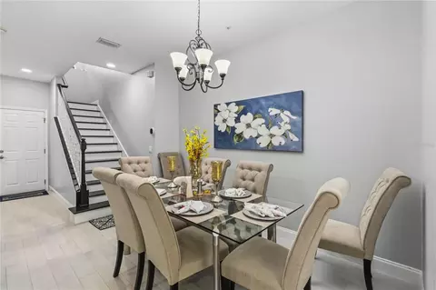 Dining - 2107 Velvet Leaf Dr, Ocoee, FL 34761 photo 2 of 3