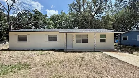 1617 Long Ln, Apopka, FL 32703
