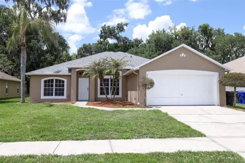 2106 The Oaks Blvd, Kissimmee, FL 34746