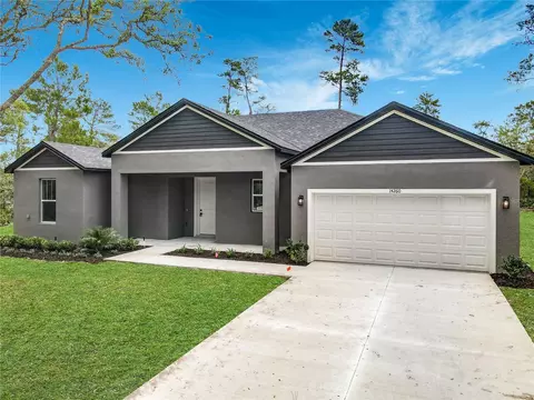 Exterior - 41260 Balsam St, Eustis, FL 32736 photo 2 of 8