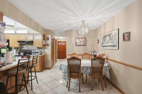 Dining - 2307 Fitzpatrick Ter, Deltona, FL 32725 photo 7 of 7