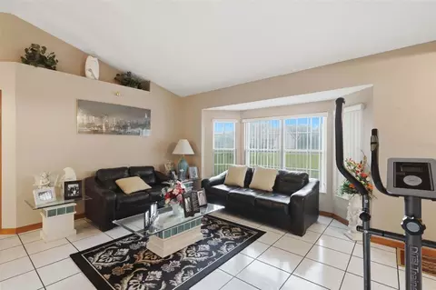 Living - 2307 Fitzpatrick Ter, Deltona, FL 32725 photo 2 of 5