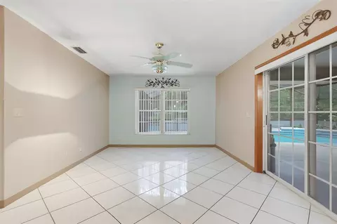 Living - 2307 Fitzpatrick Ter, Deltona, FL 32725 photo 5 of 5