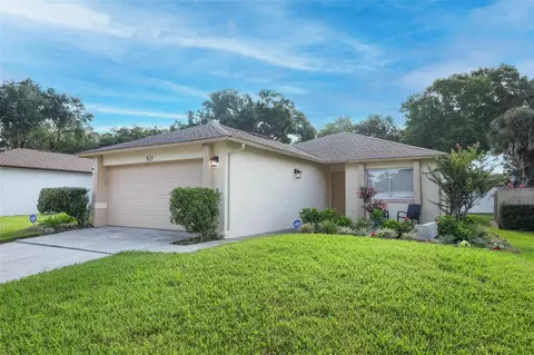 921 Saint Croix Ct, Orlando, FL 32835