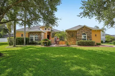 910 Parasol Pl, Oviedo, FL 32766