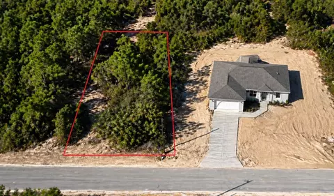 3065 W Marie Dr, Citrus Springs, FL 34433
