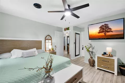 Bedroom - 4630 SE 58th Pl, Ocala, FL 34480 photo 1 of 3