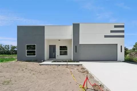 397 N Boulevard Blvd W, Davenport, FL 33837