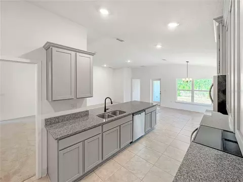 Kitchen - 7636 Bent Tree Loop, Saint Cloud, FL 34771 photo 1 of 1