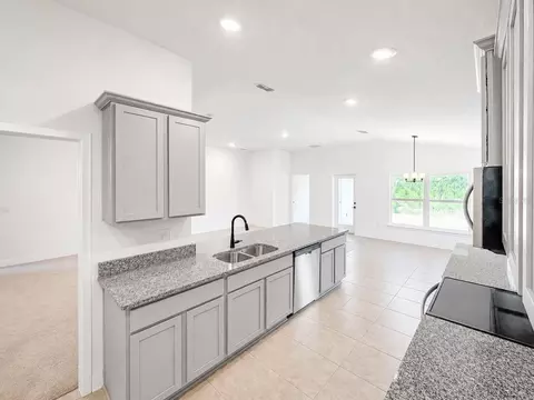 Kitchen - 7636 Bent Tree Loop, Saint Cloud, FL 34771 photo 1 of 1