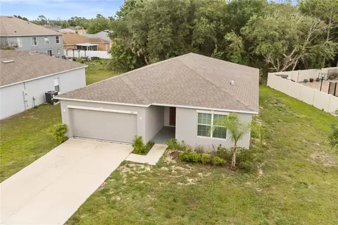 704 Pasteur Ln, Kissimmee, FL 34759