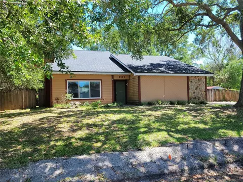 1111 Mina Ave NE, Palm Bay, FL 32907