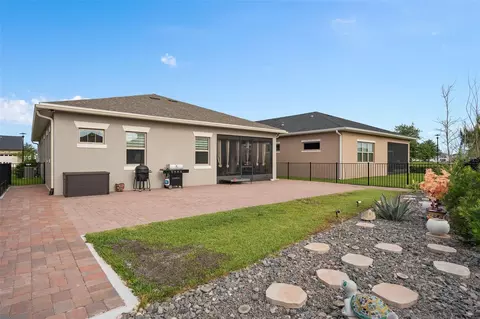 Exterior - 2905 Tupelo Loop, Saint Cloud, FL 34772 photo 9 of 11