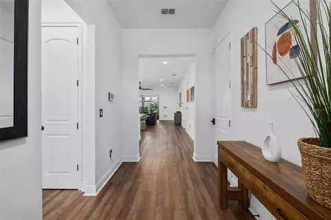 Entry Way - 2905 Tupelo Loop, Saint Cloud, FL 34772 photo 1 of 4