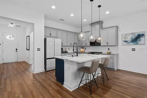 Kitchen - 2905 Tupelo Loop, Saint Cloud, FL 34772 photo 3 of 5