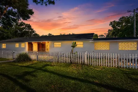 401 W 10th St, Sanford, FL 32771