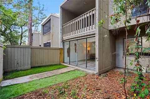 109 Crown Oaks Way #109, Longwood, FL 32779
