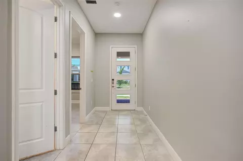 Entry Way - 5234 Buttonsage Dr, Saint Cloud, FL 34772 photo 3 of 4