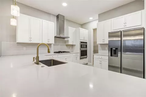 Kitchen - 5234 Buttonsage Dr, Saint Cloud, FL 34772 photo 2 of 4