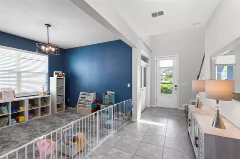 Entry Way - 2819 Stonegate Dr, Ocoee, FL 34761 photo 2 of 3