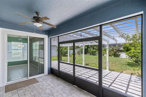 Exterior - 2819 Stonegate Dr, Ocoee, FL 34761 photo 4 of 10