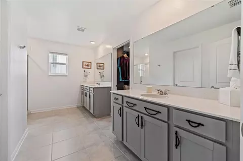 Bath - 799 Hitch Loop, Saint Cloud, FL 34772 photo 2 of 2